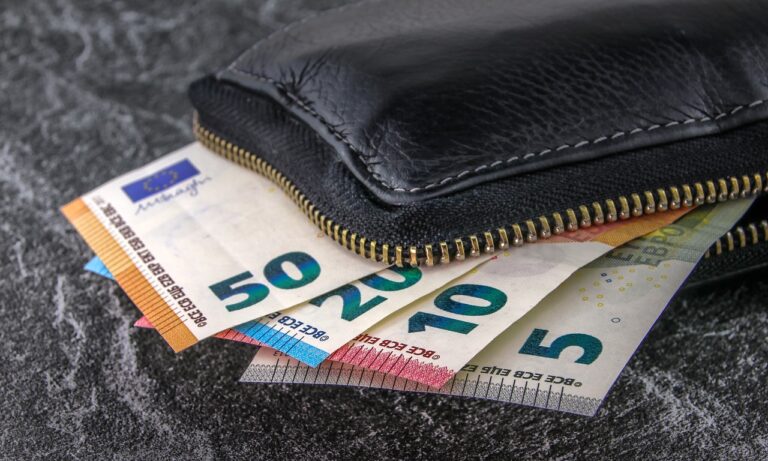 Bargeld —  analogicus / pixabay.com