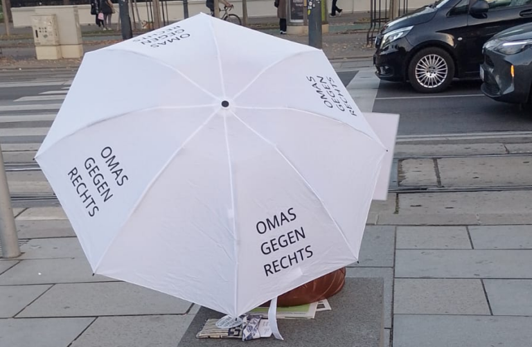 "Omas gegen rechts" kassierten Steuergelder — unzensuriert.at