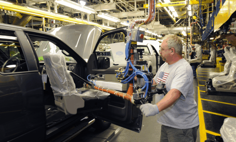 Autohersteller — Ford Motor Co / Wikimedia CC BY 2.0