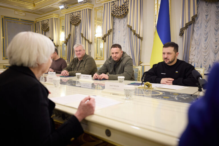 Stiller Zerfall durch interne Machtkämpfe in Kiew — President of Ukraine / wikimediacommons.org ( CC0 1.0)