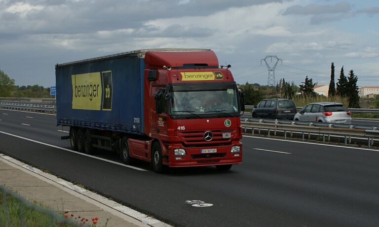 EU mit nächstem Schlag gegen Lkw — NotrucksNolife / wikimedia (CC BY 2.0)