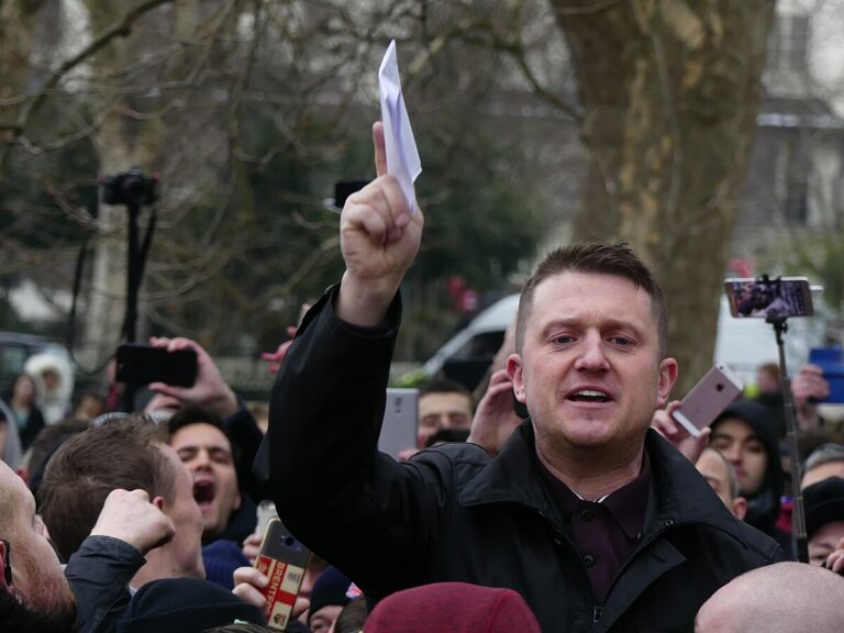 Mega-Demo in London gegen Migrationspolitik — Shayan Barjesteh van Waalwijk van Doorn / wikimediacommons.org (CC BY-SA 4.0)