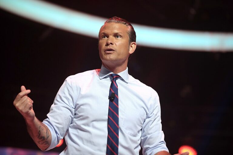 Migration: Hegseth warnt Europa vor „Invasion“ — Gage Skidmore / wikimedia.org (CC-BY-SA-2.0)