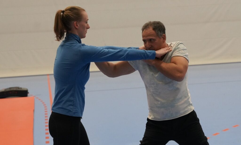 Selbstverteidigungs-Kurs