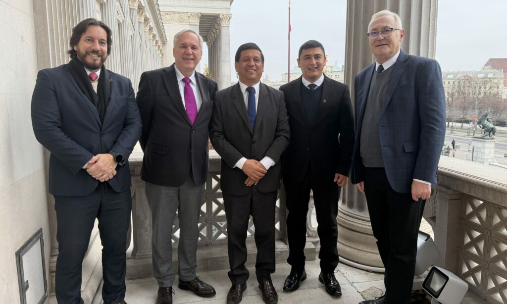 Paraguay Senatoren und Rosenkranz, Graf