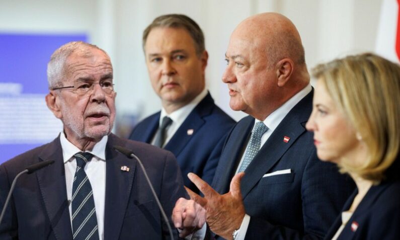 Van der Bellen und Regierung